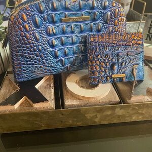 Brahmin cosmetic bag and card case (SET)